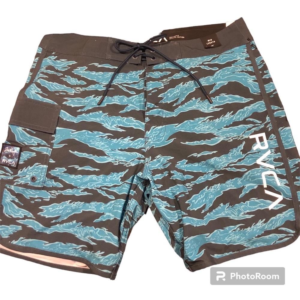NWT RVCA Board Shirts Trunks Zac Noyle Edition $65 18” length Sz 32 Waves Aqua